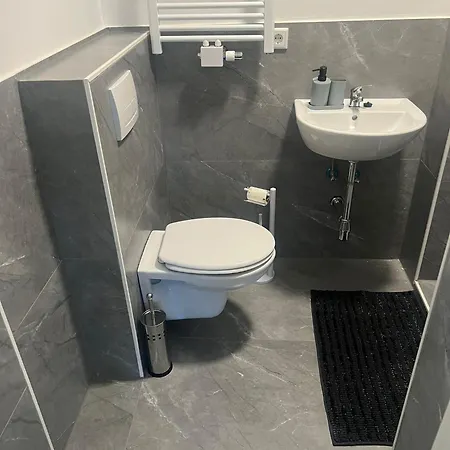 Adar * Ганновер